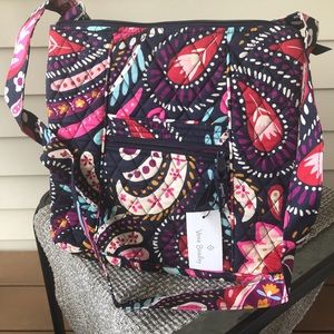 Vera Bradley Hipster in Painted Paisley NWT!